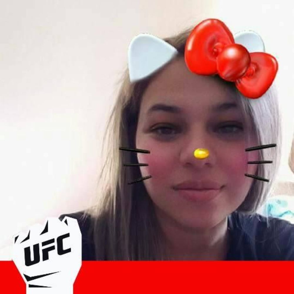 Meet your Posher, Valentina